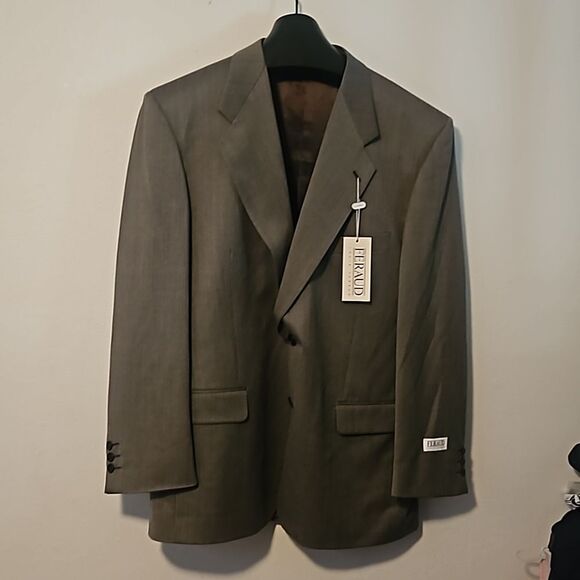 Louis Feraud  two Button Blazer Size 44 - Picture 1 of 9